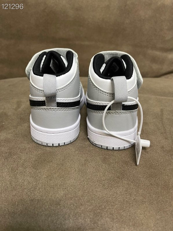 Baby Air Jordan Mid 1 Gray